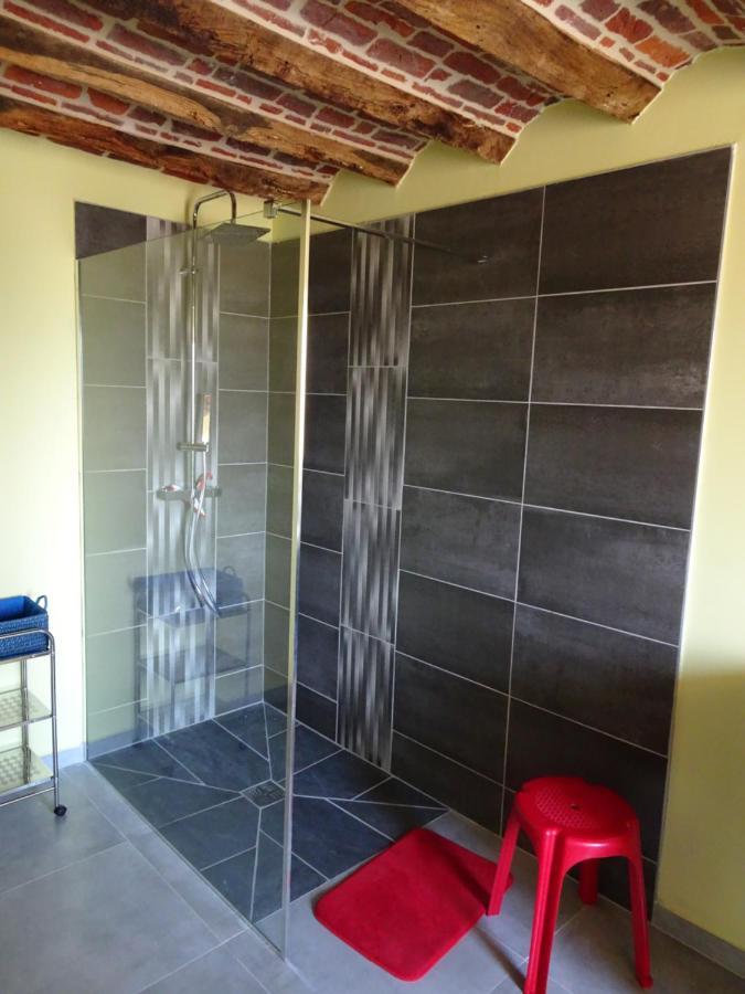 Le Rucher Lez-Fontaine Exteriör bild